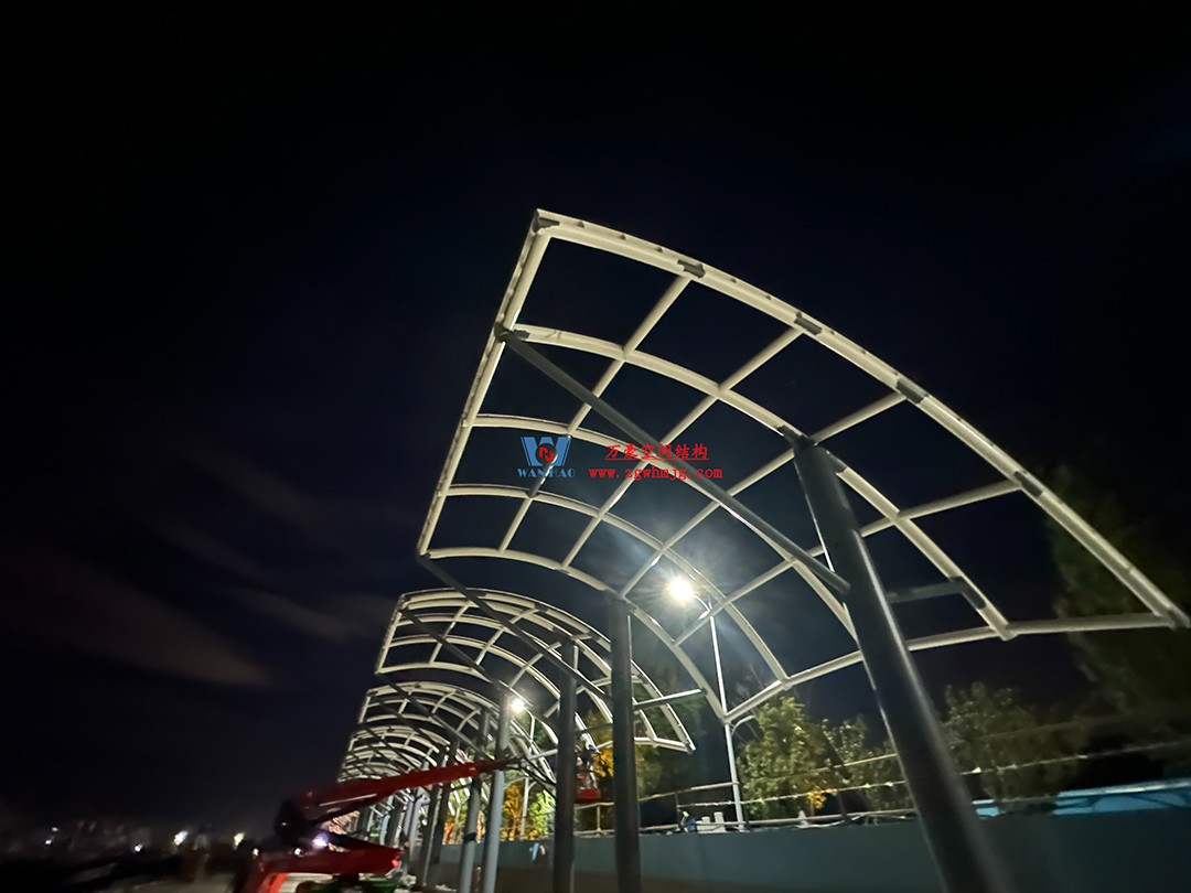 全面加速建設(shè)，創(chuàng)建優(yōu)質(zhì)精品工程