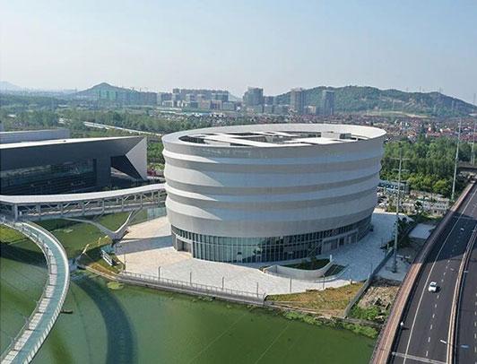 復雜空間結(jié)構(gòu)與膜結(jié)構(gòu)——建筑設(shè)計施工一體化實踐與探索