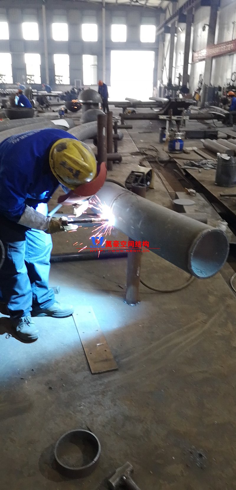 東莞東江西岸景觀膜結構工程材料加工中