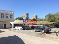 膜結(jié)構(gòu)車棚為什么要增加膜的層數(shù)？膜結(jié)構(gòu)車棚增加膜層數(shù)有什么好處？